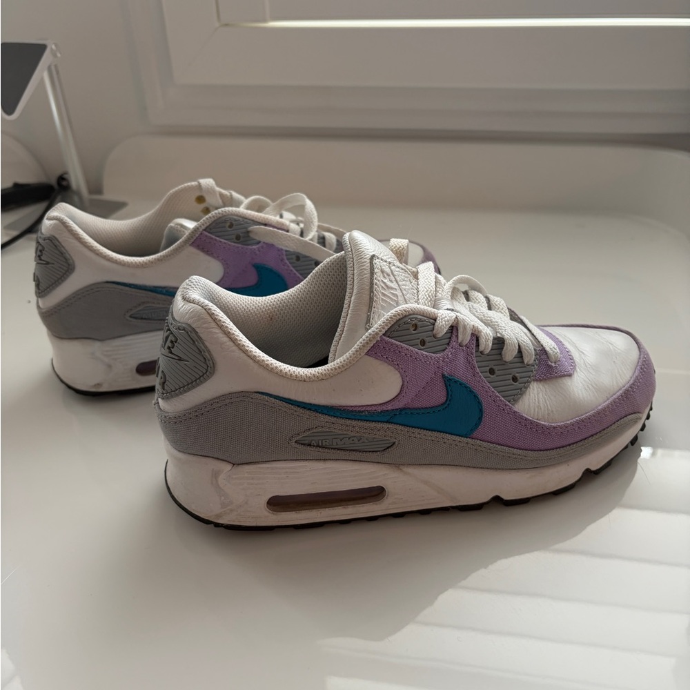 Nike Air Max women’s running shoes 7.5 custom color combo - great condition